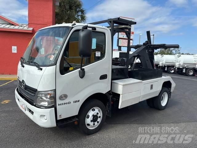 Hino 155 Грузовые эвакуаторы