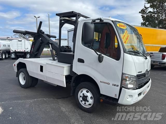 Hino 155 Грузовые эвакуаторы