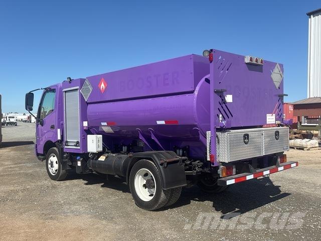 Hino 195 Грузовики-цистерны