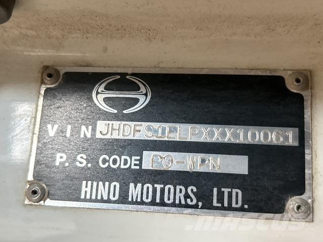 Hino 1ELPG-WPN Седельные тягачи