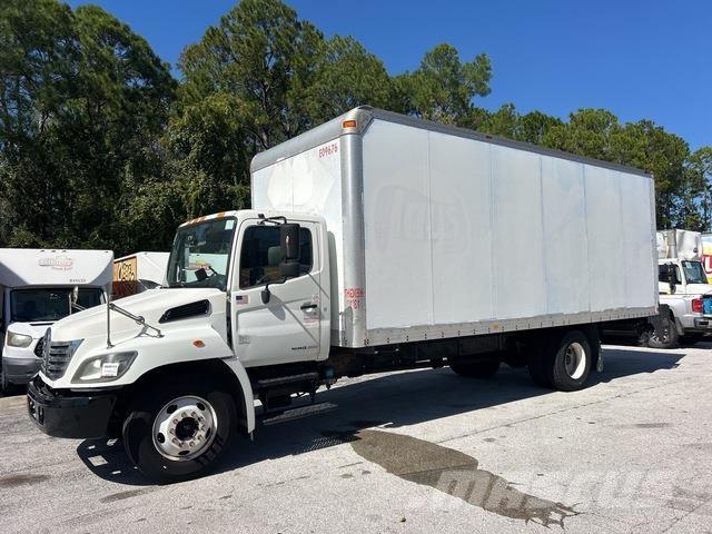 Hino 258 Грузовики-Фургоны