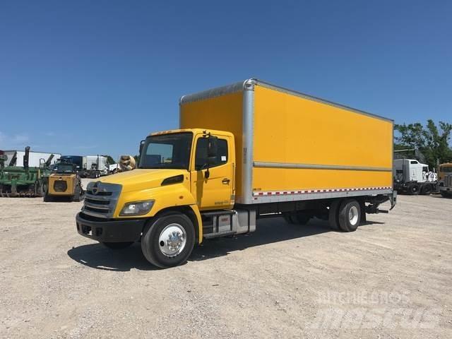Hino 268 Грузовики-Фургоны