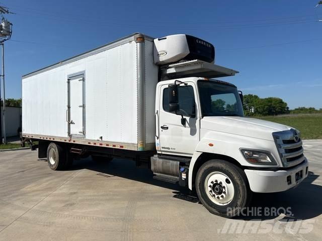 Hino 268 Грузовики-Рефрижераторы
