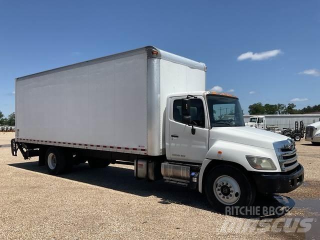 Hino 268 Грузовики-Фургоны