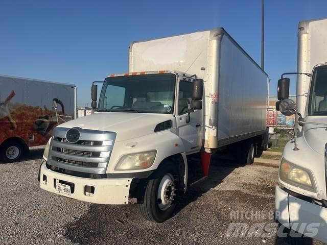 Hino 268 Изотермический фургон