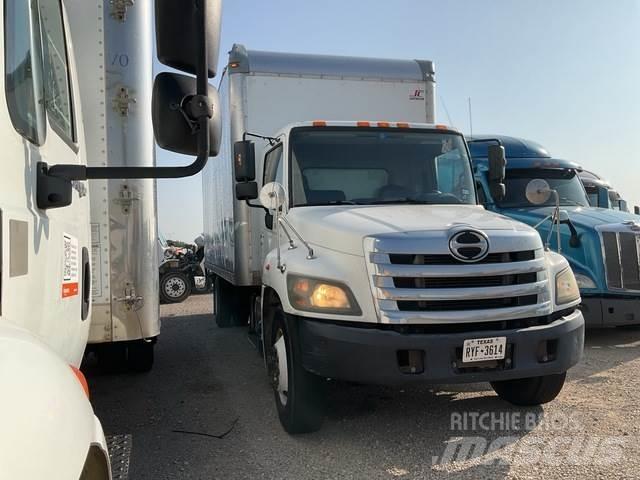 Hino 268 Грузовики-Фургоны