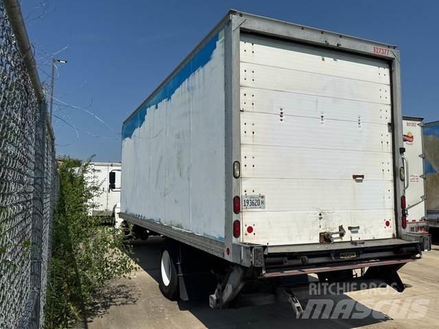 Hino 268 Грузовики-Фургоны