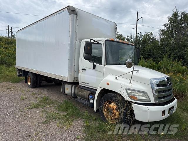 Hino 268 Грузовики-Фургоны