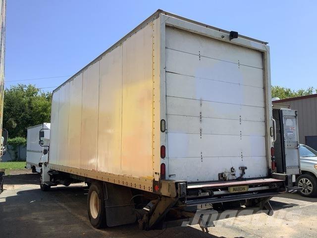 Hino 268 Грузовики-Фургоны