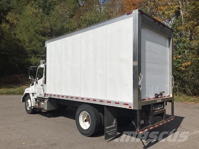 Hino 268 Грузовики-Рефрижераторы