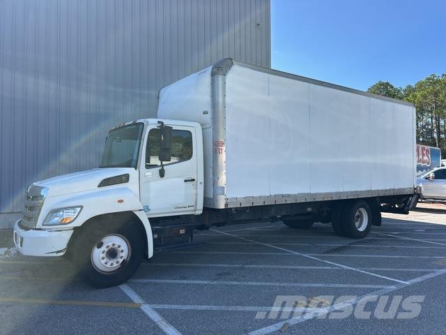 Hino 268 Грузовики-Фургоны