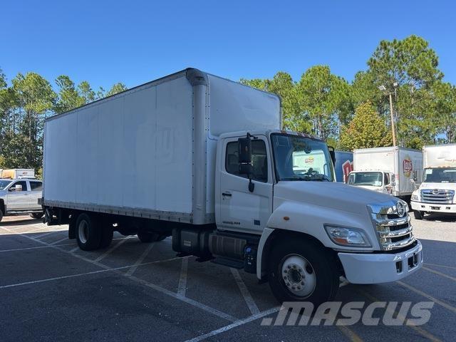 Hino 268 Грузовики-Фургоны