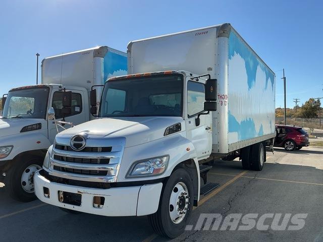 Hino 268 Грузовики-Фургоны