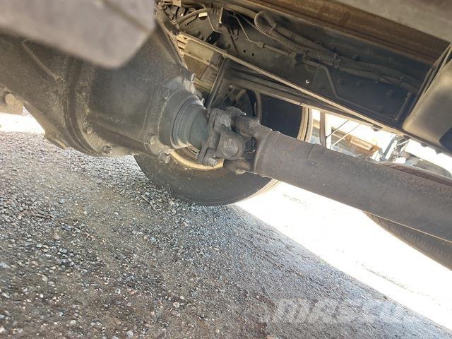 Hino 300 616 Грузовики-Рефрижераторы