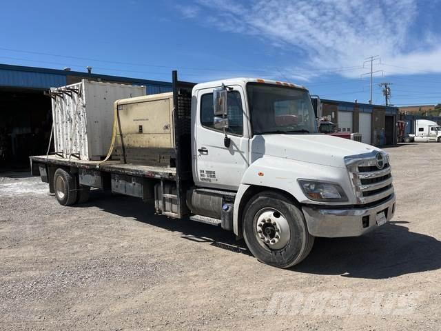 Hino 308 Грузовики-платформы/боковая разгрузка