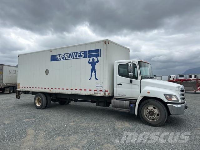 Hino 338 Грузовики-Фургоны