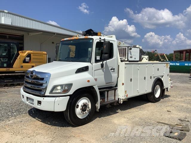 Hino 338 Комбинированные дорожные машины