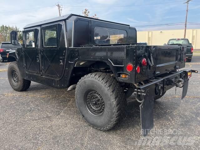 Hummer M11 Бортовые фургоны