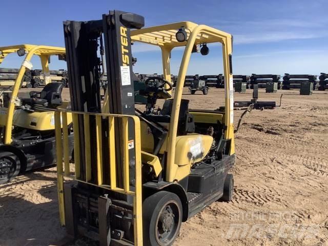 Hyster S40FT Электропогрузчики