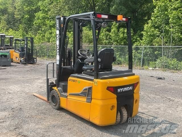 Hyundai 20BT-9 Электропогрузчики