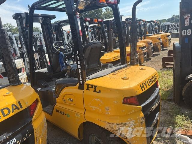 Hyundai 30D-9 Другие складские механизмы