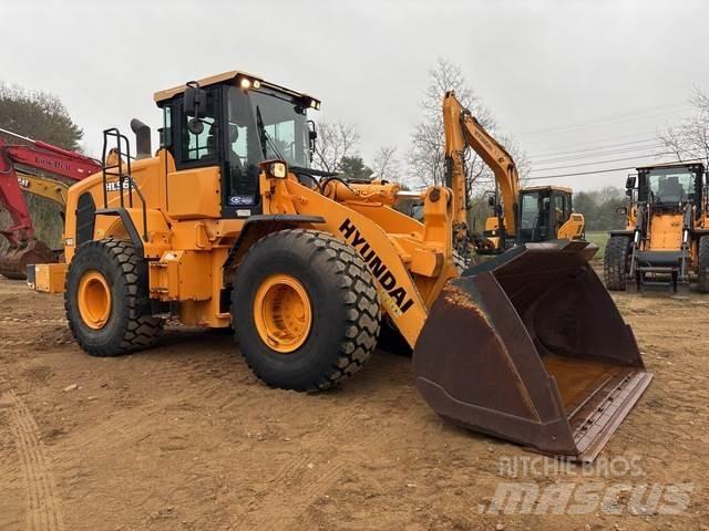 Hyundai HL960 Фронтальные погрузчики