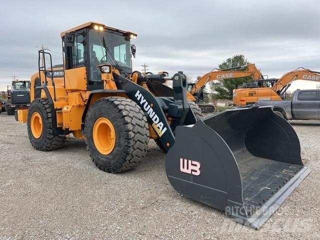 Hyundai HL960A Фронтальные погрузчики