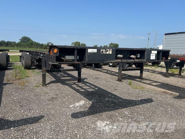 Hyundai Tri/A Containerframe trailers