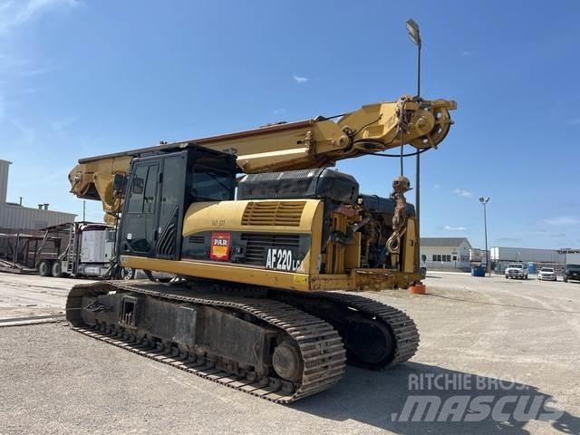 IMT AF220LCA Гусеничные буровые установки