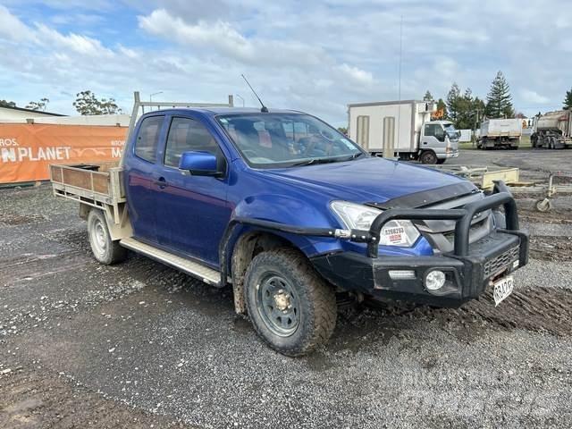 Isuzu D-Max Бортовые фургоны