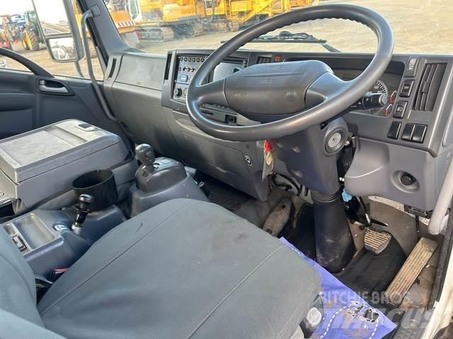 Isuzu FRR600 Автовышки
