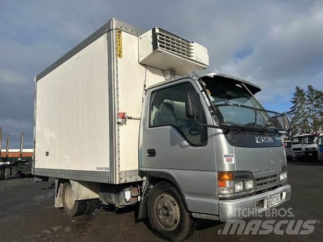 Isuzu NKR300s Строительная техника - Другие