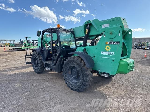 JCB 507-42F Телескопические погрузчики