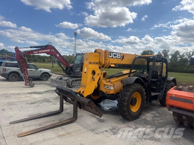 JCB 510-42 Телескопические погрузчики