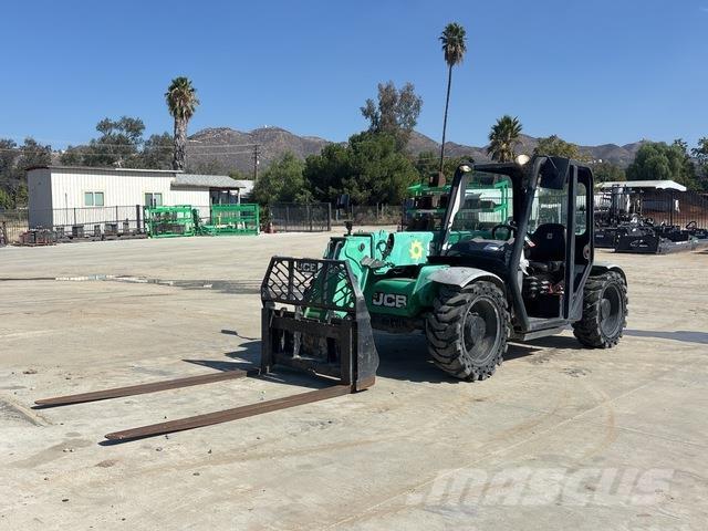 JCB 525-60 Телескопические погрузчики