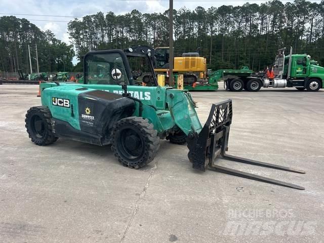 JCB 525-60T4 Телескопические погрузчики