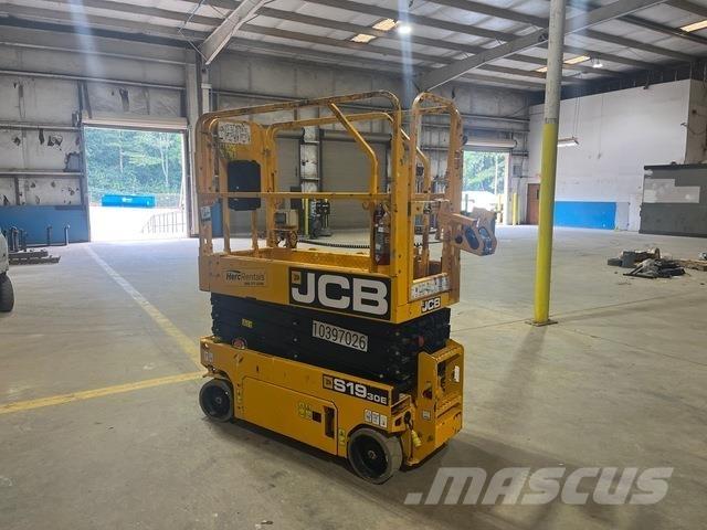 JCB S1930E Ножничные подъемники