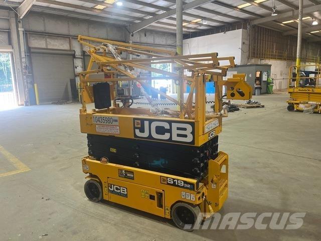 JCB S1932E Ножничные подъемники