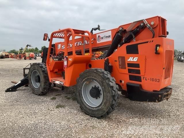 JLG 10042 Телескопические погрузчики