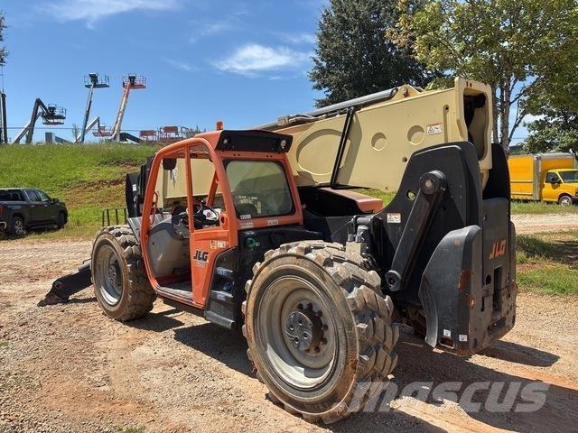JLG 1055 Телескопические погрузчики