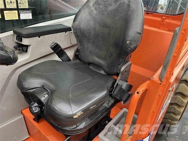 JLG 1055 Телескопические погрузчики