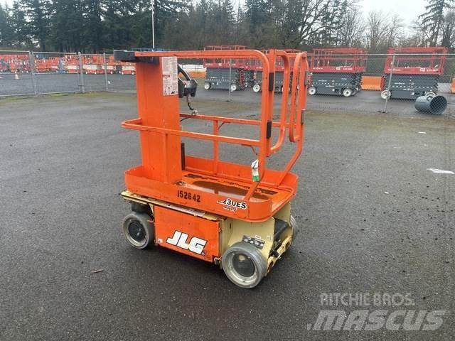 JLG 1230ES Вертикальные мачтовые подъемники