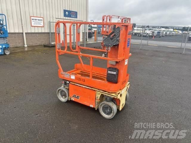 JLG 1230ES Вертикальные мачтовые подъемники