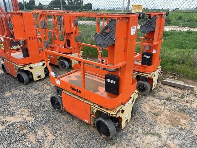 JLG 1230ES Вертикальные мачтовые подъемники