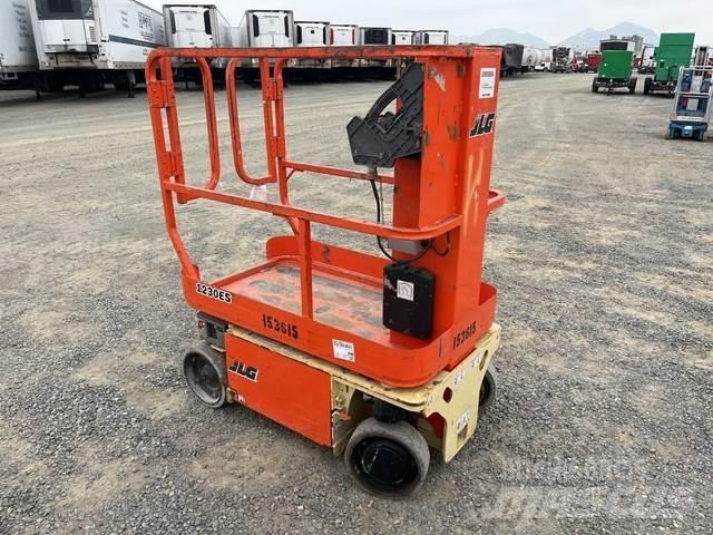 JLG 1230ES Вертикальные мачтовые подъемники