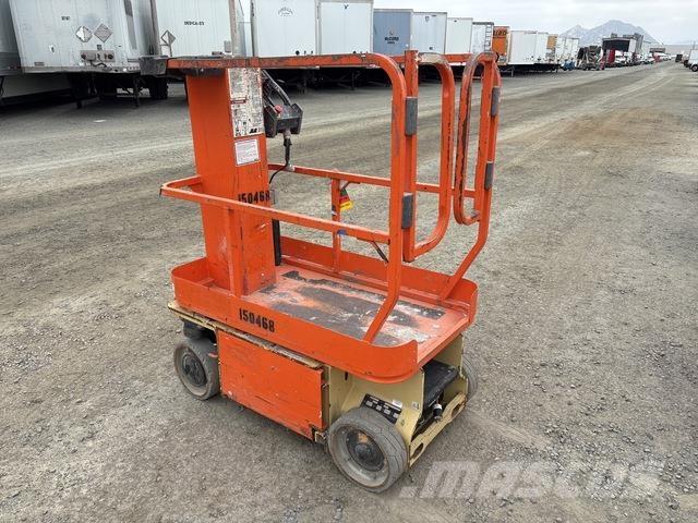 JLG 1230ES Вертикальные мачтовые подъемники