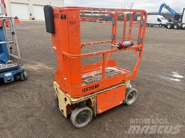 JLG 1230ES Вертикальные мачтовые подъемники