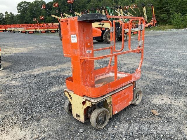 JLG 1230ES Вертикальные мачтовые подъемники