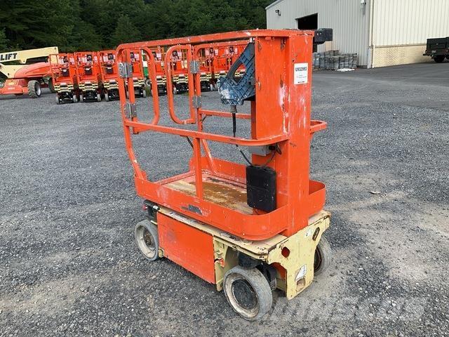 JLG 1230ES Вертикальные мачтовые подъемники