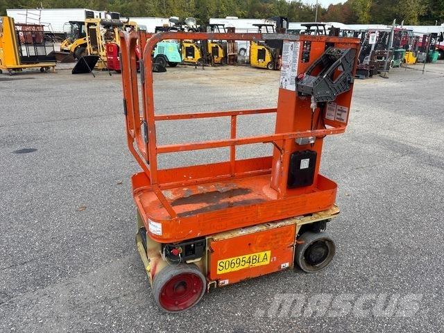 JLG 1230ES Вертикальные мачтовые подъемники